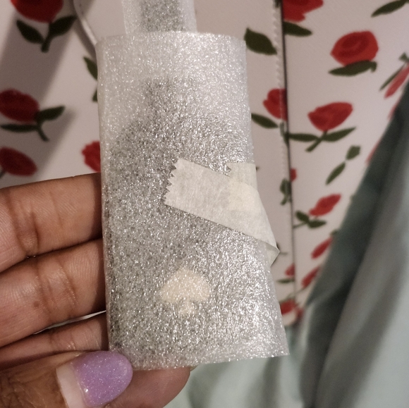 KATE SPADE FESTIVE ROSETTE TOTE - Picture 5 of 9